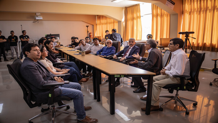 Centro de Innovaci贸n iHUB